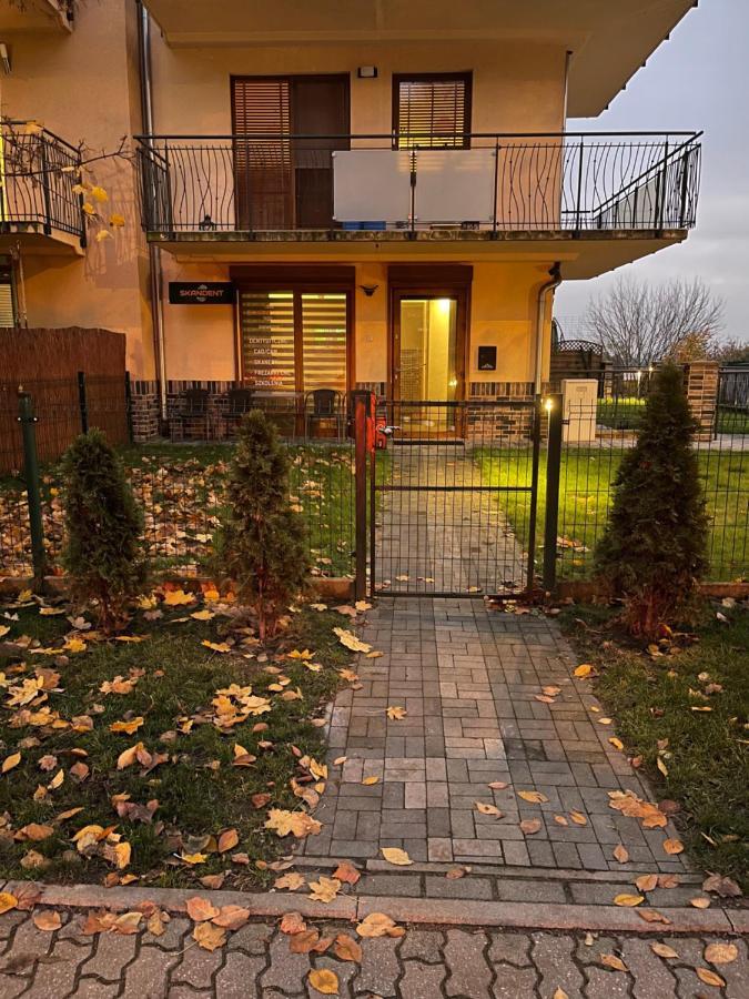 Studio One Ogrodek I Parking Gorzów Wielkopolski Extérieur photo